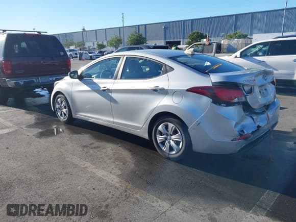 ✅ 2016 Hyundai Elantra SE • VIN: KMHDH4AE5GU531009 • Lot: 43617084. Listed on IAAI with 156,995 mi. Free auction sales archive from the USA and detailed vehicle history report at DreamBid. Image 3.