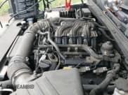 ✅ 2009 Kia Borrego LX • VIN: KNDJJ741095030984 • Lot: 43091266. Wystawiony na IAAI z przebiegiem 244 819 mil. Bezpłatny archiwum sprzedaży aukcyjnych z USA i szczegółowy raport historii pojazdu na DreamBid. Zdjęcie 13.