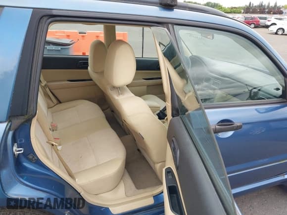 ✅ 2007 Subaru Forester X • VIN: JF1SG63657G743039 • Lot: 42136531. Listed on IAAI with 129,731 mi. Free auction sales archive from the USA and detailed vehicle history report at DreamBid. Image 8.