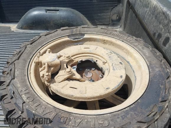 ✅ 2014 Chevrolet Silverado 1500 Work Truck • VIN: 3GCUKPEC7EG295480 • Лот: 41942484. Опубликован ранее на IAAI с пробегом 130 877 миль. Бесплатный доступ к архиву аукционных продаж из США и подробный отчёт об истории автомобиля на DreamBid. Изображение 18.