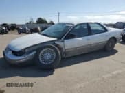 ✅ 1993 Chrysler Concorde • VIN: 2C3EL56T1PH613475 • Лот: 54610735. Опубликован ранее на Copart с пробегом 163 913 миль. Бесплатный доступ к архиву аукционных продаж из США и подробный отчёт об истории автомобиля на DreamBid. Изображение 1.
