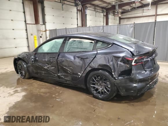 ✅ 2024 Tesla Model 3 Long Range • VIN: 5YJ3E1EB0RF753718 • Lot: 51165765. Wystawiony na Copart z przebiegiem 15 326 mil. Bezpłatny archiwum sprzedaży aukcyjnych z USA i szczegółowy raport historii pojazdu na DreamBid. Zdjęcie 2.