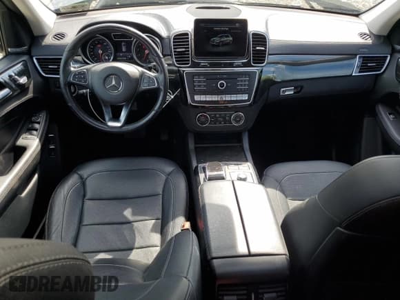 ✅ 2017 Mercedes-Benz GLE 550e • VIN: 4JGDA6DB9HA814355 • Lot: 61923704. Listed on Copart with 78,461 mi. Free auction sales archive from the USA and detailed vehicle history report at DreamBid. Image 8.