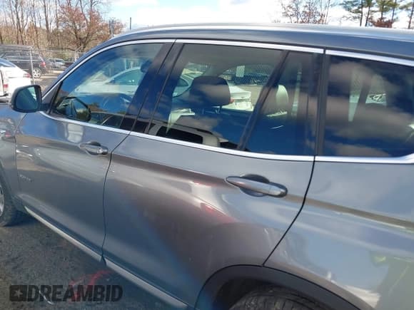 ✅ 2015 BMW X3 xDrive28i • VIN: 5UXWX9C5XF0D51073 • Лот: 43726761. Опубликован ранее на IAAI с пробегом 93 833 миль. Бесплатный доступ к архиву аукционных продаж из США и подробный отчёт об истории автомобиля на DreamBid. Изображение 14.