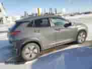 2021 Hyundai Kona SEL z VIN KM8K23AG0MU122741, wystawiony jako Copart lot #71721392 z przebiegiem 51 418 mil mil oraz . Historia ofert i sprzedaży dostępna na DreamBid. Obrazek 3.