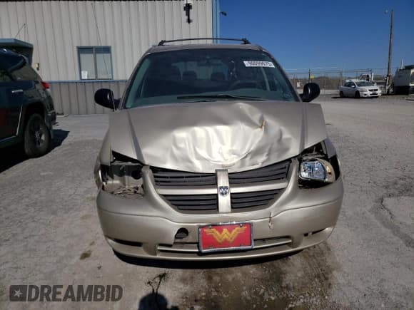 ✅ 2005 Dodge Caravan SXT • VIN: 1D4GP45R65B112244 • Лот: 90099675. Опубликован ранее на Copart с пробегом 167 354 миль. Бесплатный доступ к архиву аукционных продаж из США и подробный отчёт об истории автомобиля на DreamBid. Изображение 5.