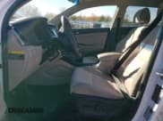 ✅ 2017 Hyundai Tucson SE • VIN: KM8J3CA43HU568029 • Лот: 87427045. Опубликован ранее на Copart с пробегом 60 663 миль. Бесплатный доступ к архиву аукционных продаж из США и подробный отчёт об истории автомобиля на DreamBid. Изображение 7.