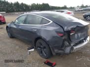 ✅ 2020 Tesla Model 3 Standard Range Plus • VIN: 5YJ3E1EA0LF658235 • Lot: 42264804. Wystawiony na IAAI z przebiegiem Nie podano. Bezpłatny archiwum sprzedaży aukcyjnych z USA i szczegółowy raport historii pojazdu na DreamBid. Zdjęcie 3.