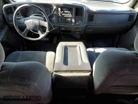 ✅ 2004 Chevrolet Silverado 1500 Work Truck • VIN: 1GCEC19X64Z242778 • Lot: 65235084. Wystawiony na Copart z przebiegiem 254 783 mil mil. Skorzystaj z bezpłatnego archiwum sprzedaży aukcyjnych z USA i zobacz szczegółowy raport historii pojazdu na DreamBid. Zdjęcie 8.