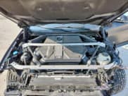 ✅ 2024 BMW X3 M • VIN: 5YM13EC07R9U76489 • Lot: 69229495. Wystawiony na Copart z przebiegiem 22 520 mil. Bezpłatny archiwum sprzedaży aukcyjnych z USA i szczegółowy raport historii pojazdu na DreamBid. Zdjęcie 12.