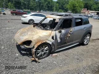 ✅ 2020 MINI Countryman Cooper • VIN: WMZYW3C02L3L01368 • Lot: 61713865. Wystawiony na Copart z przebiegiem Nie podano. Bezpłatny archiwum sprzedaży aukcyjnych z USA i szczegółowy raport historii pojazdu na DreamBid. Zdjęcie 1.