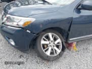 ✅ 2014 Nissan Pathfinder SL • VIN: 5N1AR2MN2EC666533 • Lot: 42874695. Listed on IAAI with 128,951 mi. Free auction sales archive from the USA and detailed vehicle history report at DreamBid. Image 6.