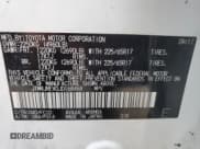 ✅ 2018 Toyota RAV4 Hybrid LE Plus • VIN: JTMRJREV0JD168468 • Lot: 65137795. Wystawiony na Copart z przebiegiem 328 614 mil. Bezpłatny archiwum sprzedaży aukcyjnych z USA i szczegółowy raport historii pojazdu na DreamBid. Zdjęcie 13.