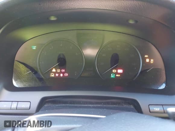 ✅ 2015 Lexus LS 460 • VIN: JTHBL5EF8F5136056 • Lot: 43452504. Listed on IAAI with 114,597 mi. Free auction sales archive from the USA and detailed vehicle history report at DreamBid. Image 7.