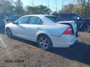 ✅ 2012 Ford Fusion SEL • VIN: 3FAHP0JA5CR330541 • Lot: 43413602. Wystawiony na IAAI z przebiegiem 193 023 mil. Bezpłatny archiwum sprzedaży aukcyjnych z USA i szczegółowy raport historii pojazdu na DreamBid. Zdjęcie 3.