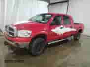 2008 Dodge 1500 SXT z VIN 3D7KS19D48G204442, wystawiony jako Copart lot #64512054 z przebiegiem 285 679 mil mil oraz Szkoda całkowita • Salvage title. Historia ofert i sprzedaży dostępna na DreamBid. Obrazek 1.