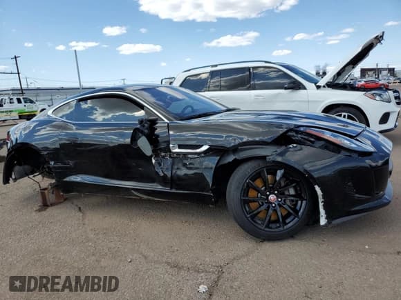 ✅ 2017 Jaguar F-Type Premium • VIN: SAJWA6AT5H8K44972 • Lot: 44841373. Wystawiony na Copart z przebiegiem 49 468 mil. Bezpłatny archiwum sprzedaży aukcyjnych z USA i szczegółowy raport historii pojazdu na DreamBid. Zdjęcie 4.
