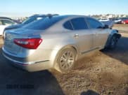 ✅ 2014 Kia Cadenza Premium • VIN: KNALN4D7XE5121610 • Lot: 43785274. Wystawiony na IAAI z przebiegiem 132 503 mil. Bezpłatny archiwum sprzedaży aukcyjnych z USA i szczegółowy raport historii pojazdu na DreamBid. Zdjęcie 4.