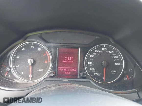 ✅ 2012 Audi Q5 Premium • VIN: WA1CFAFP2CA136015 • Lot: 41826731. Listed on IAAI with 161,488 mi. Free auction sales archive from the USA and detailed vehicle history report at DreamBid. Image 7.