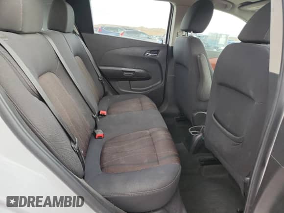 2013 Chevrolet Sonic LT с VIN 1G1JC6SH2D4110993, выставлен на аукционе Copart как лот 84048835 с пробегом 117 719 миль миль и Списание • Salvage title. История ставок и продаж доступна на DreamBid. Изображение 10.