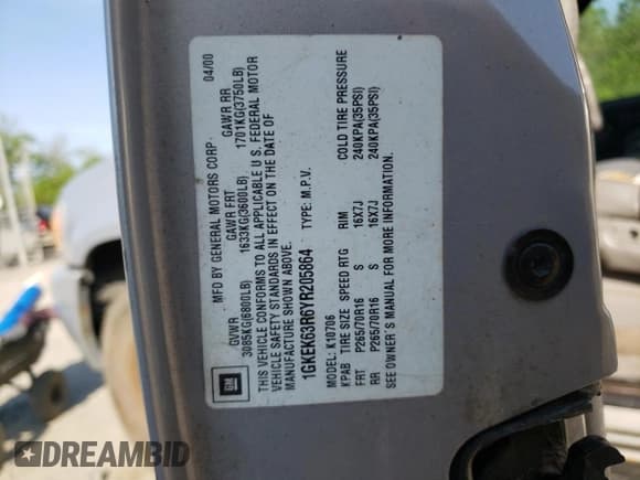 ✅ 2000 GMC Denali • VIN: 1GKEK63R6YR205864 • Lot: 54069085. Listed on Copart with 212,809 mi. Free auction sales archive from the USA and detailed vehicle history report at DreamBid. Image 13.