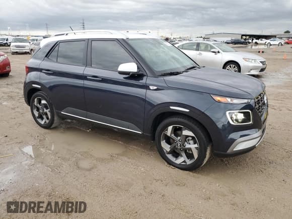 ✅ 2024 Hyundai Venue Limited • VIN: KMHRC8A38RU324126 • Lot: 51013715. Listed on Copart with 7,768 mi. Free auction sales archive from the USA and detailed vehicle history report at DreamBid. Image 4.