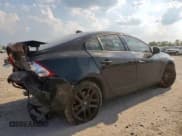 ✅ 2017 Volvo S60 Dynamic • VIN: YV126MFL2H2424113 • Лот: 84230045. Опубликован ранее на Copart с пробегом 51 485 миль. Бесплатный доступ к архиву аукционных продаж из США и подробный отчёт об истории автомобиля на DreamBid. Изображение 3.