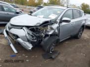 ✅ 2017 Toyota RAV4 XLE • VIN: 2T3RFREV8HW602005 • Лот: 43461103. Опубликован ранее на IAAI с пробегом 51 177 миль. Бесплатный доступ к архиву аукционных продаж из США и подробный отчёт об истории автомобиля на DreamBid. Изображение 2.