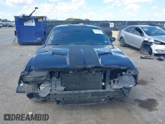 ✅ 2015 Dodge Challenger R/T • VIN: 2C3CDZATXFH747743 • Lot: 43280088. Wystawiony na IAAI z przebiegiem 128 855 mil. Bezpłatny archiwum sprzedaży aukcyjnych z USA i szczegółowy raport historii pojazdu na DreamBid. Zdjęcie 12.