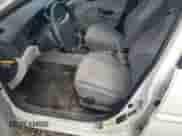 2010 Hyundai Accent GLS с VIN KMHCN4AC3AU493161, выставлен на аукционе Copart как лот 70323104 с пробегом 116 534 миль миль и На запчасти • Non repairable. История ставок и продаж доступна на DreamBid. Изображение 7.