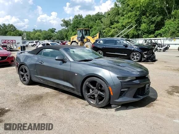✅ 2018 Chevrolet Camaro 2SS • VIN: 1G1FH3D74J0111527 • Лот: 68872415. Опубликован ранее на Copart с пробегом 107 067 миль. Бесплатный доступ к архиву аукционных продаж из США и подробный отчёт об истории автомобиля на DreamBid. Изображение 13.