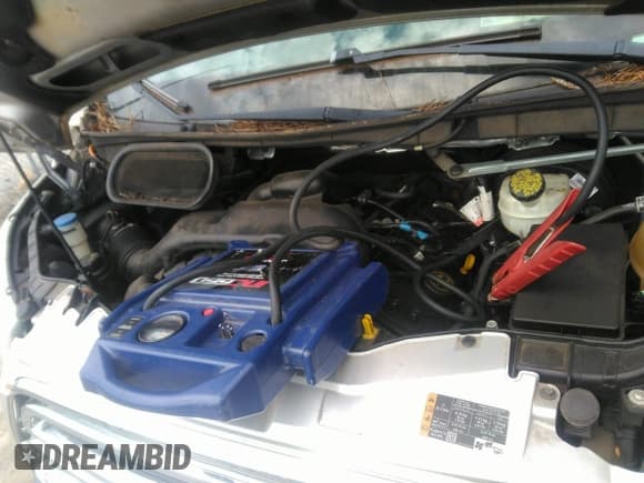 ✅ 2015 Ford Transit XL • VIN: 1FMZK1YM2FKA95295 • Lot: 43346734. Wystawiony na IAAI z przebiegiem 207 411 mil. Bezpłatny archiwum sprzedaży aukcyjnych z USA i szczegółowy raport historii pojazdu na DreamBid. Zdjęcie 6.