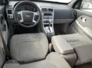 ✅ 2007 Chevrolet Equinox LS • VIN: 2CNDL23F876096025 • Лот: 53333505. Опубликован ранее на Copart с пробегом 126 783 миль. Бесплатный доступ к архиву аукционных продаж из США и подробный отчёт об истории автомобиля на DreamBid. Изображение 8.