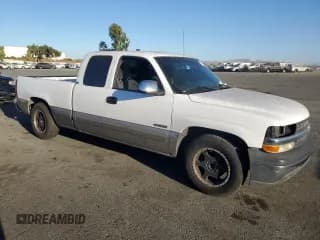 ✅ 2002 Chevrolet Silverado 1500 LS • VIN: 2GCEC19V921383848 • Лот: 74516884. Опубликован ранее на Copart с пробегом 185 157 миль. Бесплатный доступ к архиву аукционных продаж из США и подробный отчёт об истории автомобиля на DreamBid. Изображение 4.