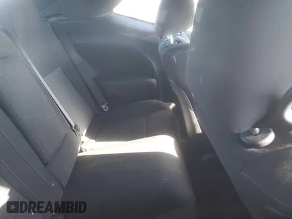 2017 Dodge Challenger SXT Plus z VIN 2C3CDZAG4HH637938, wystawiony jako Copart lot #81476425 z przebiegiem 82 382 mil mil oraz Szkoda całkowita • Salvage title. Historia ofert i sprzedaży dostępna na DreamBid. Obrazek 10.