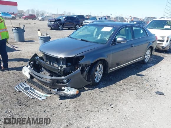✅ 2012 Toyota Avalon • VIN: 4T1BK3DB3CU440836 • Lot: 41816750. Listed on IAAI with 149,593 mi. Free auction sales archive from the USA and detailed vehicle history report at DreamBid. Image 19.
