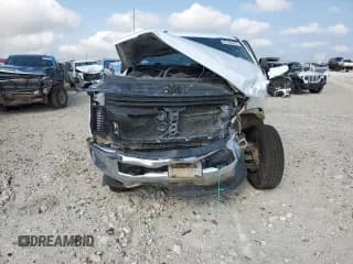 ✅ 2019 Ford F-250 XL • VIN: 1FT7X2BT4KEF57500 • Lot: 63165424. Wystawiony na Copart z przebiegiem Nie podano. Bezpłatny archiwum sprzedaży aukcyjnych z USA i szczegółowy raport historii pojazdu na DreamBid. Zdjęcie 5.