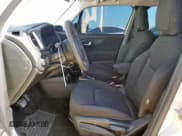 ✅ 2015 Jeep Renegade Sport • VIN: ZACCJBATXFPB98300 • Lot: 66968265. Wystawiony na Copart z przebiegiem 126 489 mil. Bezpłatny archiwum sprzedaży aukcyjnych z USA i szczegółowy raport historii pojazdu na DreamBid. Zdjęcie 7.