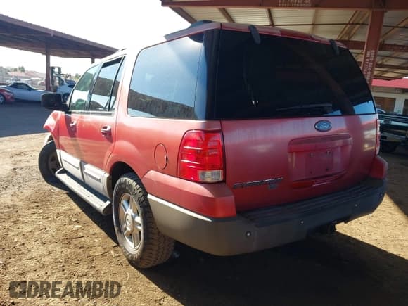 ✅ 2003 Ford Expedition Special Service • VIN: 1FMPU15L83LC15202 • Lot: 43786224. Wystawiony na IAAI z przebiegiem 195 417 mil. Bezpłatny archiwum sprzedaży aukcyjnych z USA i szczegółowy raport historii pojazdu na DreamBid. Zdjęcie 3.