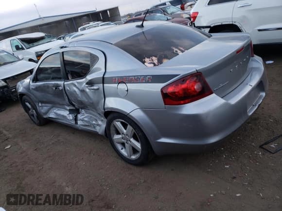 ✅ 2013 Dodge Avenger SE • VIN: 1C3CDZAB7DN707390 • Лот: 78934473. Опубликован ранее на Copart с пробегом 135 609 миль. Бесплатный доступ к архиву аукционных продаж из США и подробный отчёт об истории автомобиля на DreamBid. Изображение 2.