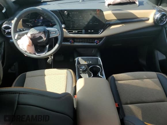 ✅ 2026 Chevrolet Equinox FWD ACTIV • VIN: 3GNAXKEG8TL166525 • Lot: 70513095. Wystawiony na Copart z przebiegiem 332 mil. Bezpłatny archiwum sprzedaży aukcyjnych z USA i szczegółowy raport historii pojazdu na DreamBid. Zdjęcie 8.