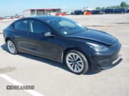 ✅ 2023 Tesla Model 3 • VIN: 5YJ3E1EA4PF451787 • Lot: 42184568. Wystawiony na IAAI z przebiegiem 46 301 mil. Bezpłatny archiwum sprzedaży aukcyjnych z USA i szczegółowy raport historii pojazdu na DreamBid. Zdjęcie 1.