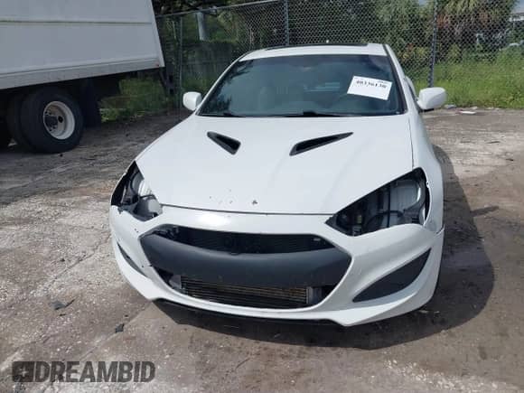 2013 Hyundai Genesis Coupe R-Spec с VIN KMHHT6KD0DU090273, выставлен на аукционе IAAI как лот 41304908 с пробегом 177 650 миль миль и . История ставок и продаж доступна на DreamBid. Изображение 6.