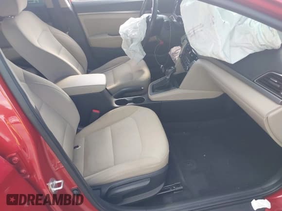 ✅ 2018 Hyundai Elantra Limited • VIN: 5NPD84LF6JH309042 • Lot: 41951054. Listed on IAAI with 142,344 mi. Free auction sales archive from the USA and detailed vehicle history report at DreamBid. Image 5.