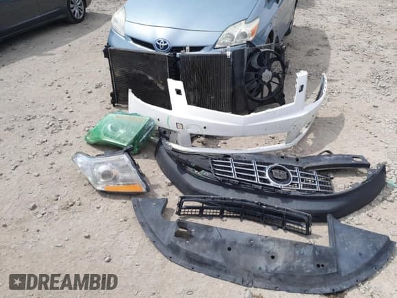 ✅ 2014 Cadillac SRX Premium Collection • VIN: 3GYFNGE3XES624552 • Lot: 71097805. Listed on Copart with 141,537 mi. Free auction sales archive from the USA and detailed vehicle history report at DreamBid. Image 13.