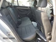 ✅ 2009 Volkswagen Jetta • VIN: 3VWTM81K59M250521 • Lot: 51952285. Listed on Copart with 106,815 mi. Free auction sales archive from the USA and detailed vehicle history report at DreamBid. Image 11.