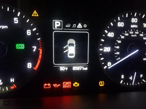 ✅ 2017 Hyundai Sonata SE • VIN: 5NPE24AF8HH570868 • Lot: 49119373. Listed on Copart with 85,971 mi. Free auction sales archive from the USA and detailed vehicle history report at DreamBid. Image 9.