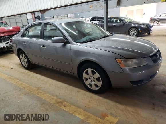 ✅ 2008 Hyundai Sonata GLS • VIN: 5NPET46C88H366566 • Лот: 86198024. Опубликован ранее на Copart с пробегом 175 408 миль. Бесплатный доступ к архиву аукционных продаж из США и подробный отчёт об истории автомобиля на DreamBid. Изображение 4.