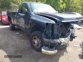 ✅ 2007 Chevrolet Silverado 2500HD 1LT • VIN: 1GCHK24K57E548531 • Lot: 42994241. Wystawiony na IAAI z przebiegiem Nie podano. Bezpłatny archiwum sprzedaży aukcyjnych z USA i szczegółowy raport historii pojazdu na DreamBid. Zdjęcie 1.