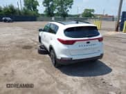 ✅ 2022 Kia Sportage Nightfall • VIN: KNDP6CAC7N7002656 • Lot: 42704154. Listed on IAAI with 61,557 mi. Free auction sales archive from the USA and detailed vehicle history report at DreamBid. Image 3.